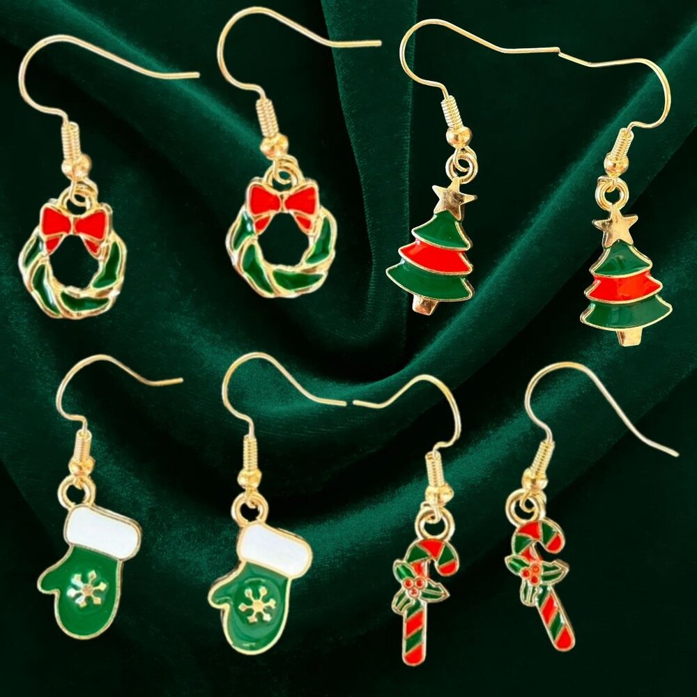 Christmas Earrings Set Gold Tone Red Green Enamel Holiday Jewelry Giftable